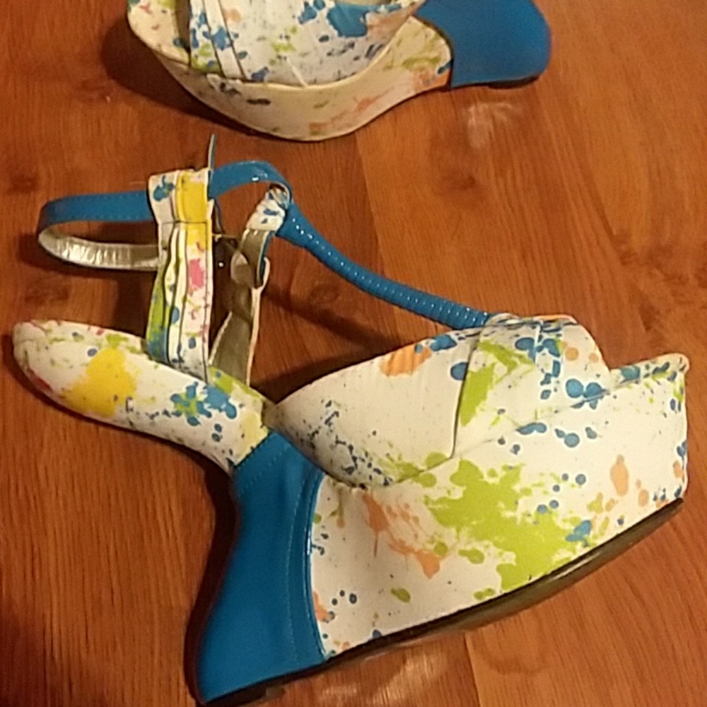 Wedges - Picture 3 of 3